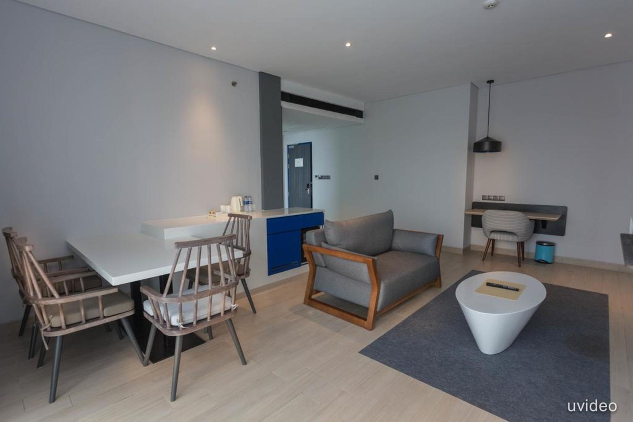 Hotel Ibis Styles Batam Nagoja Zewnętrze zdjęcie