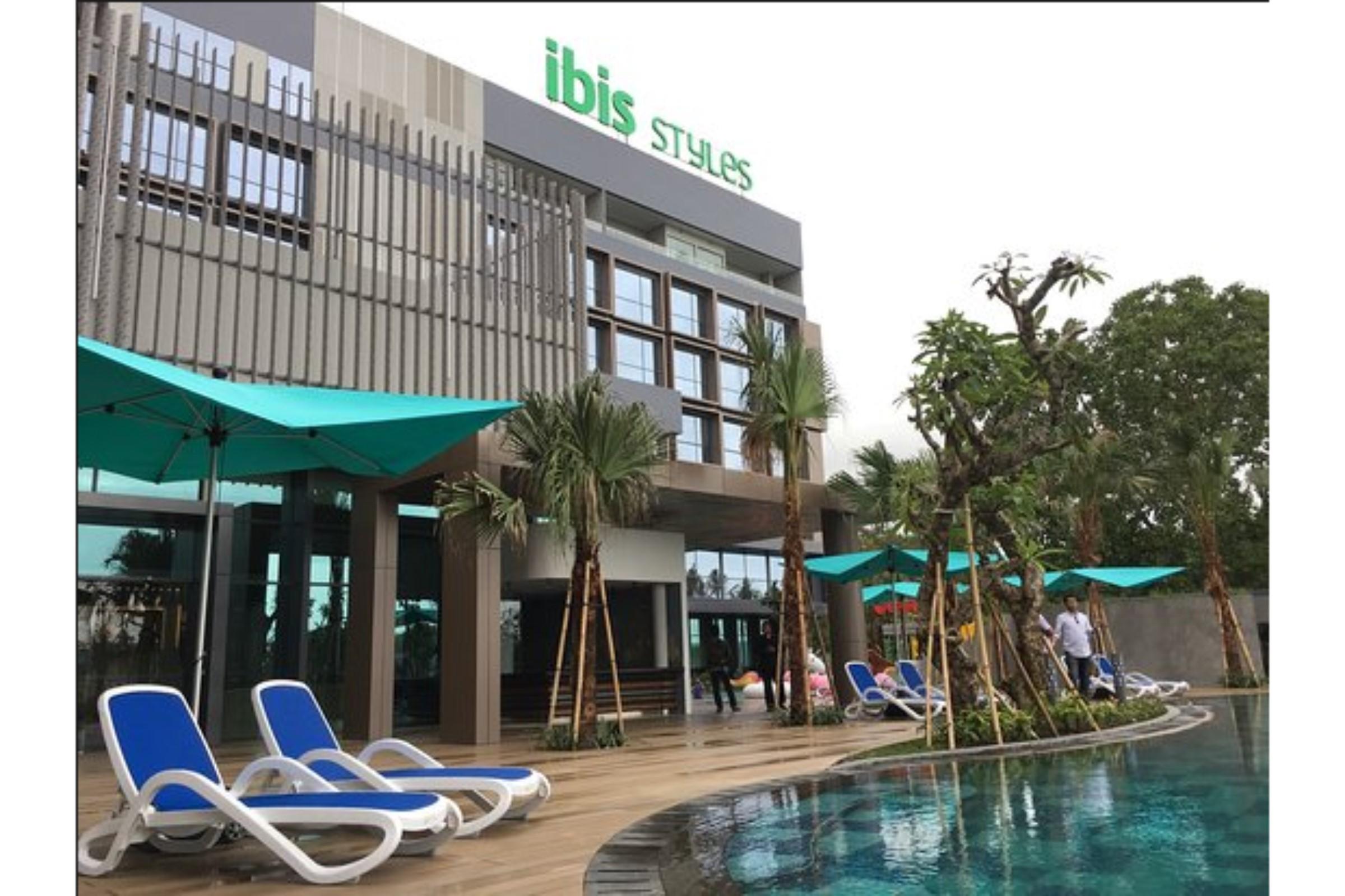 Hotel Ibis Styles Batam Nagoja Zewnętrze zdjęcie