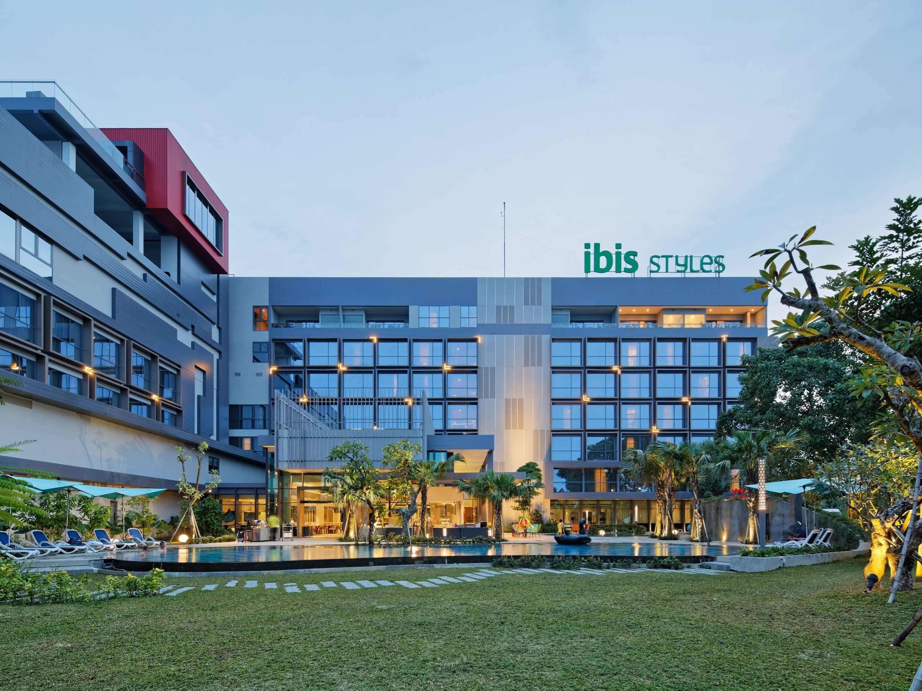 Hotel Ibis Styles Batam Nagoja Zewnętrze zdjęcie