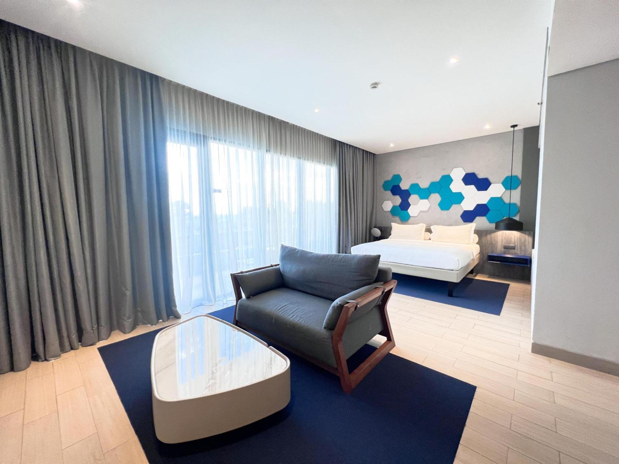 Hotel Ibis Styles Batam Nagoja Zewnętrze zdjęcie