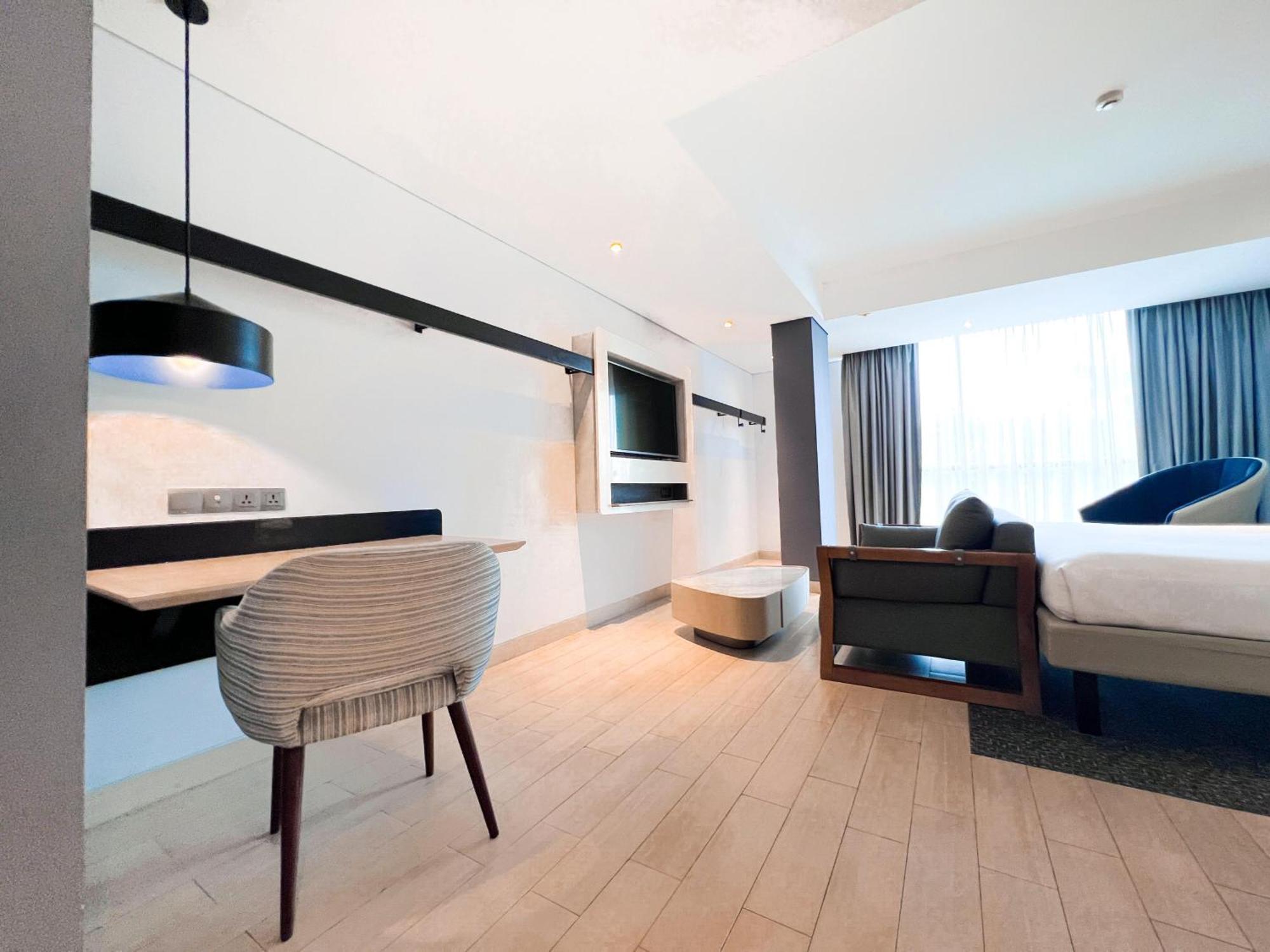 Hotel Ibis Styles Batam Nagoja Zewnętrze zdjęcie